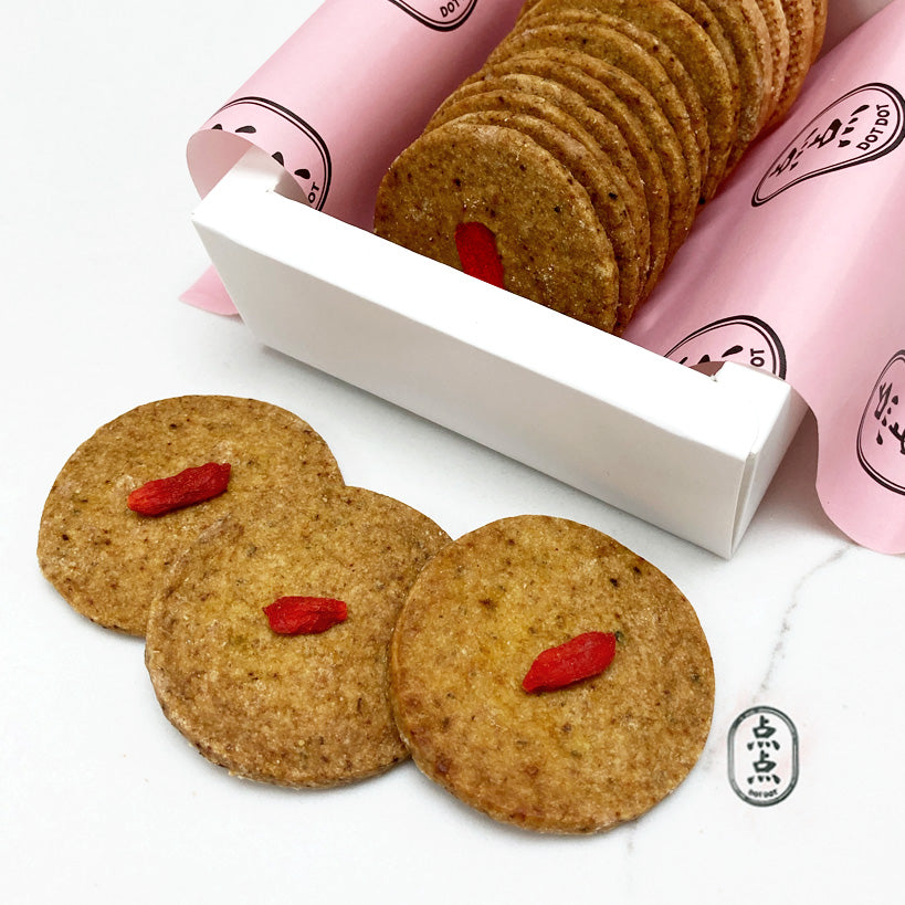 Goji Berry & Chrysanthemum / Sesame & Almond Biscuits